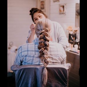 22in Hand Tied Weft Hair Extensions